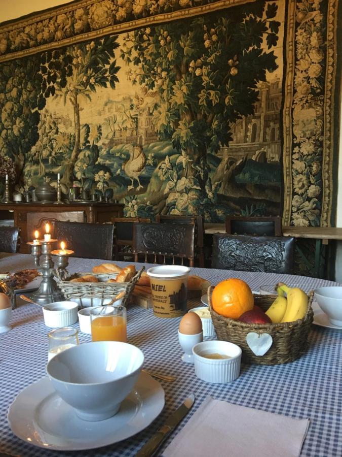 Chateau De Bourgon Montourtier Eksteriør bilde